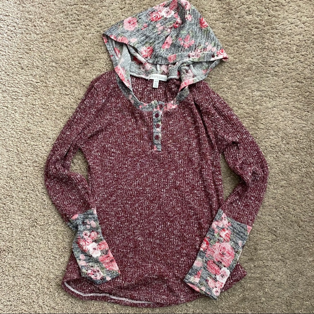 Aeropostale light weight sweater/top